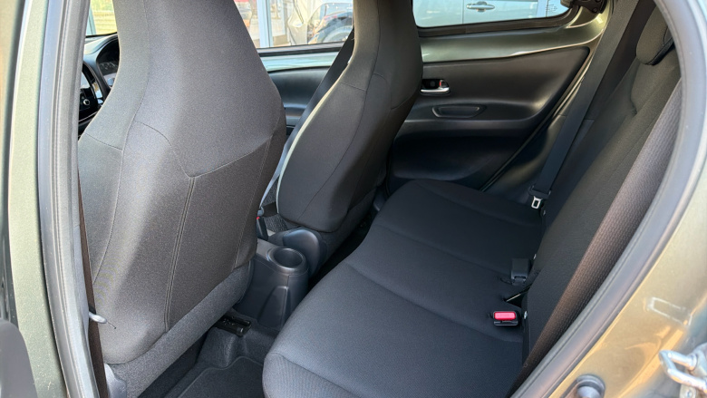 Toyota Aygo X 1.0 VVT-i Edge 5dr Petrol Hatchback